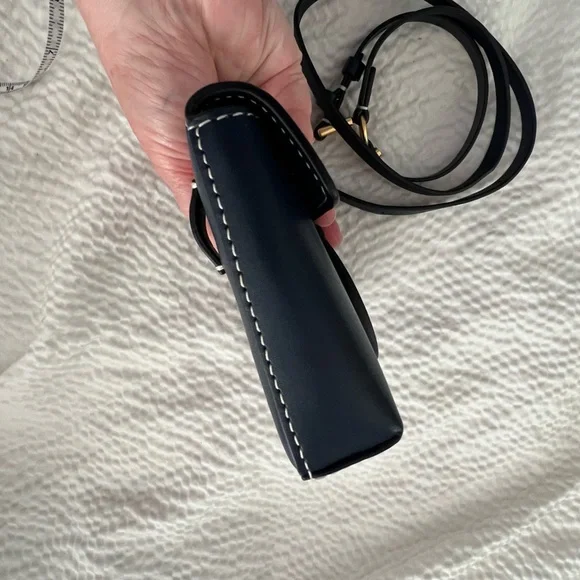 Tory Burch navy blue belt bag - Picture 10 of 16